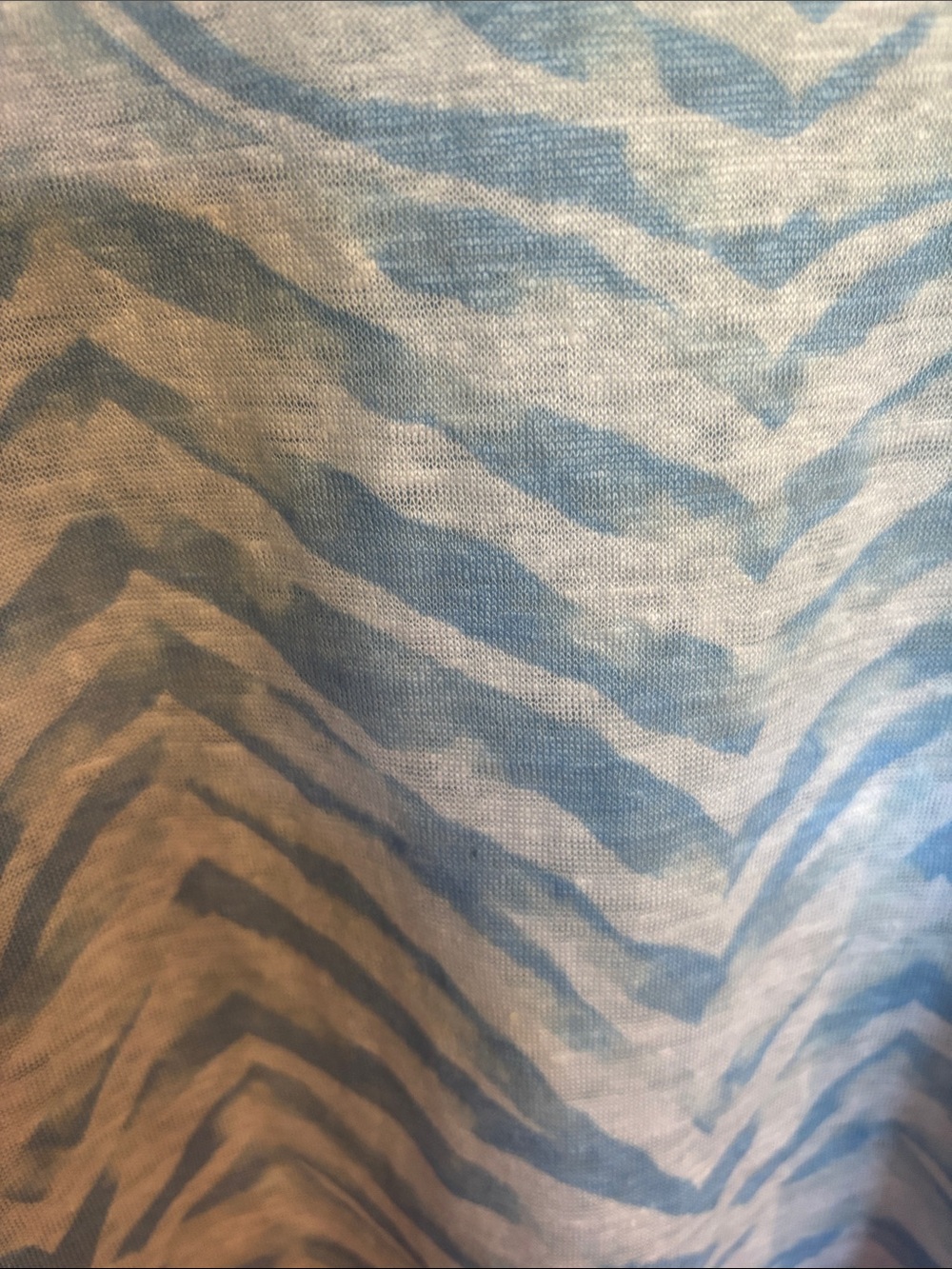 Tahari light, blue and white zebra print Sleeve T-shirt. 100% linen.  NWOT - Picture 5 of 8